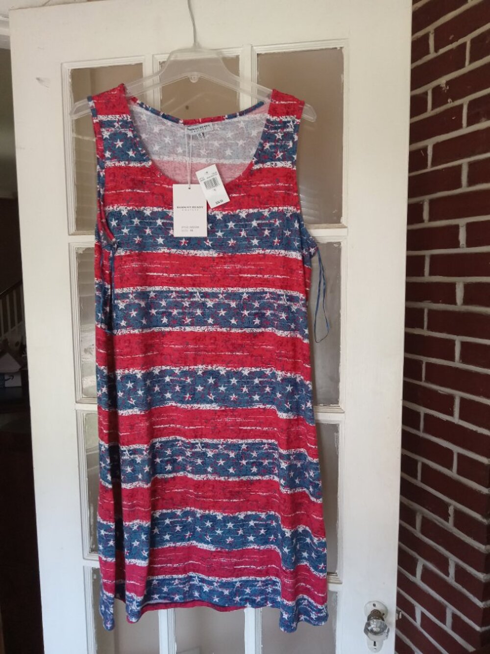 Runway ready dress nwt